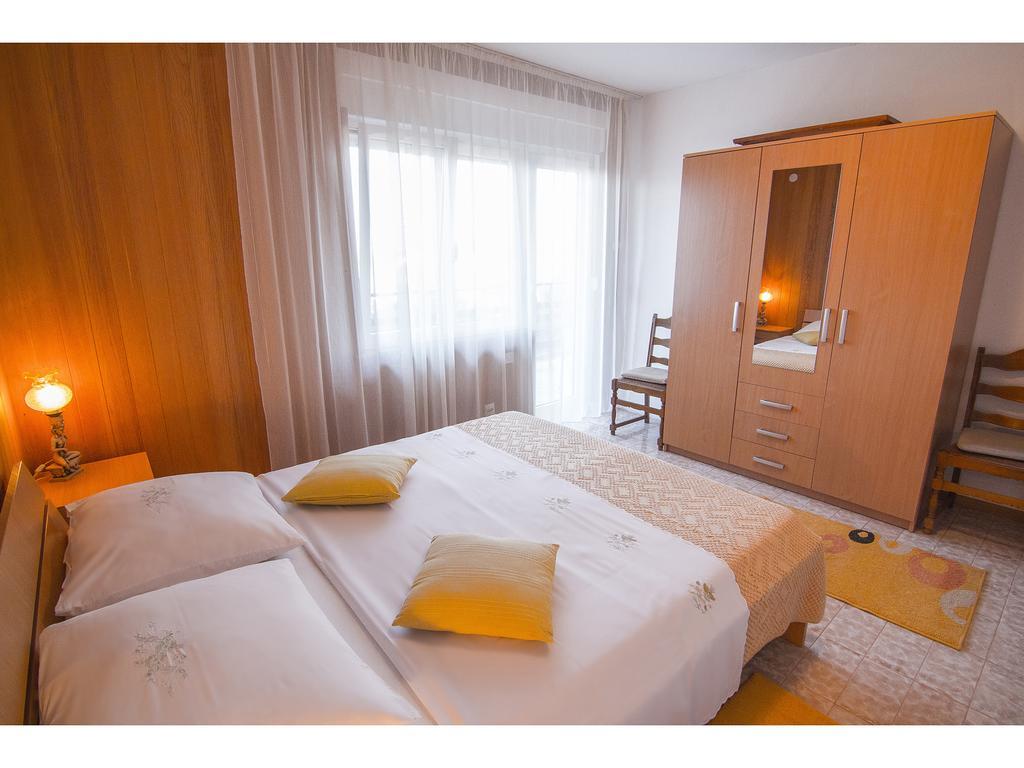 Apartment Miranda Slatine Værelse billede